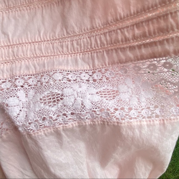 Velvet Evie Boho Lace Peasant Top - Picture 12 of 16